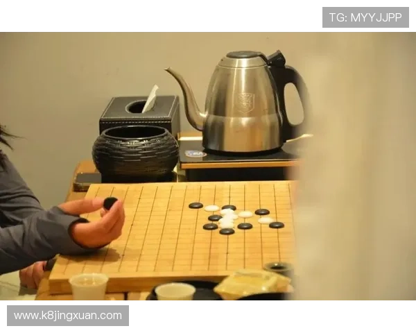 体验凯发棋牌官方游戏多样化的娱乐模式，享受极致的线上棋牌乐趣